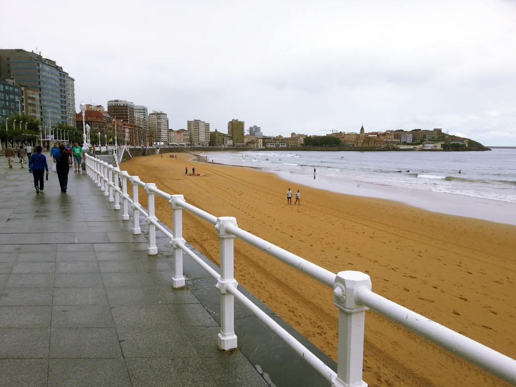 Viaje A Asturias Y Galicia: Día 3, Gijón - Enviajados